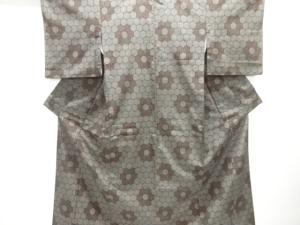 亀甲模様織り出し十日町紬着物